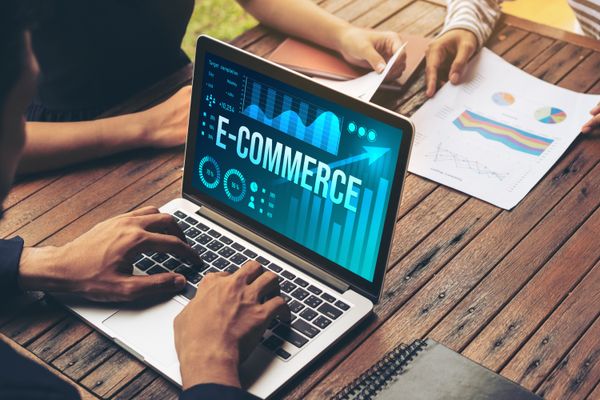 How To Accept Crypto in E-commerce + Top Business Ideas in 2023