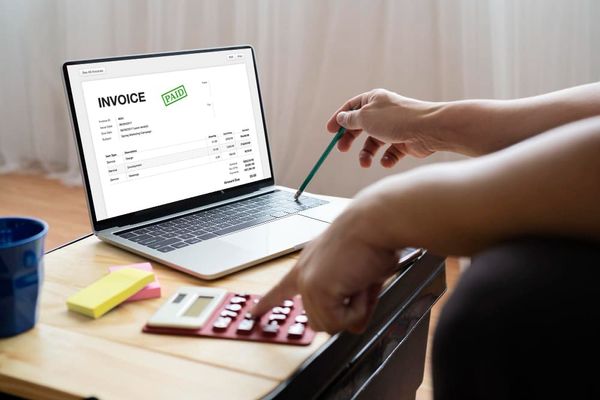 How to Receive Payments As a Freelancer Using Crypto Invoice