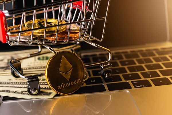 Top Online Stores That Accept Cryptocurrency as Payment in 2024